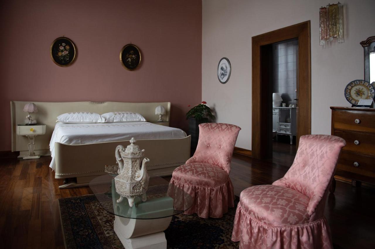 Palazzo Bed And Breakfast Calvisano Exterior foto
