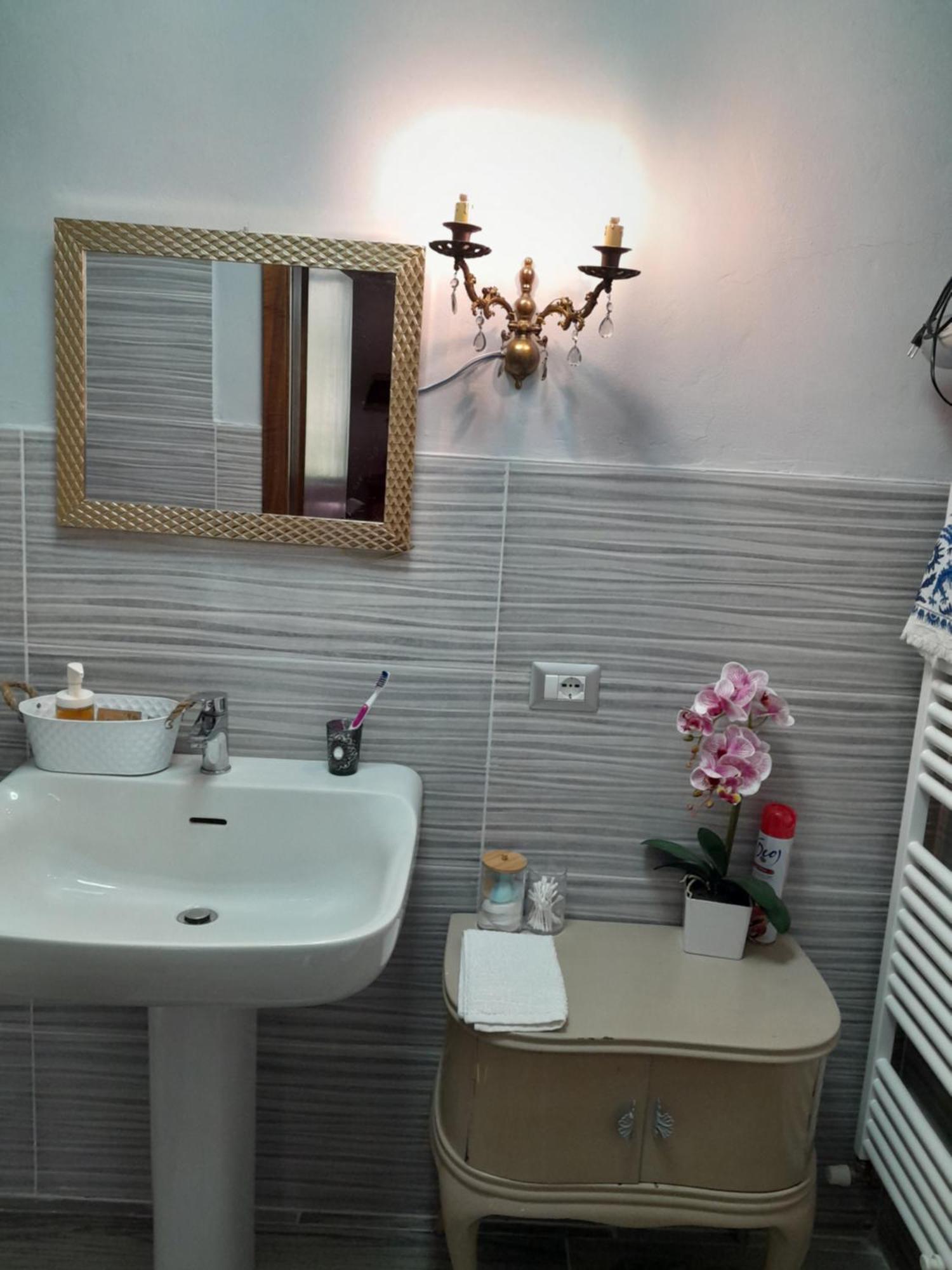 Palazzo Bed And Breakfast Calvisano Exterior foto